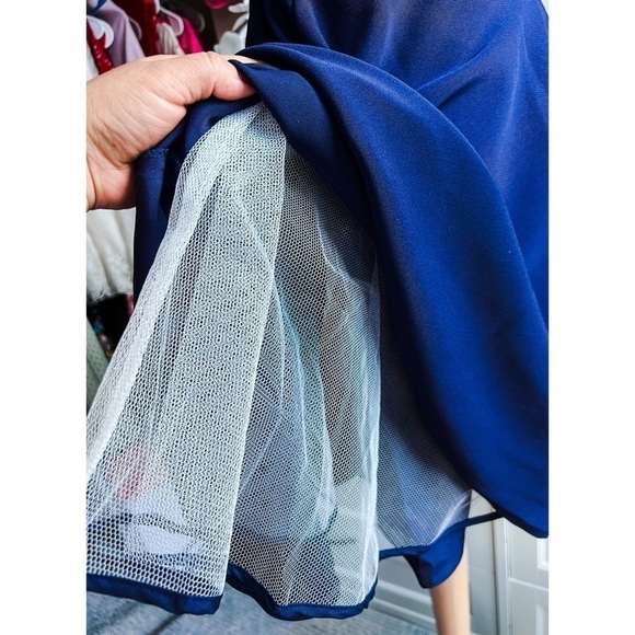 NWT SHERRI HILL Blue Halter Dress - Picture 11 of 14